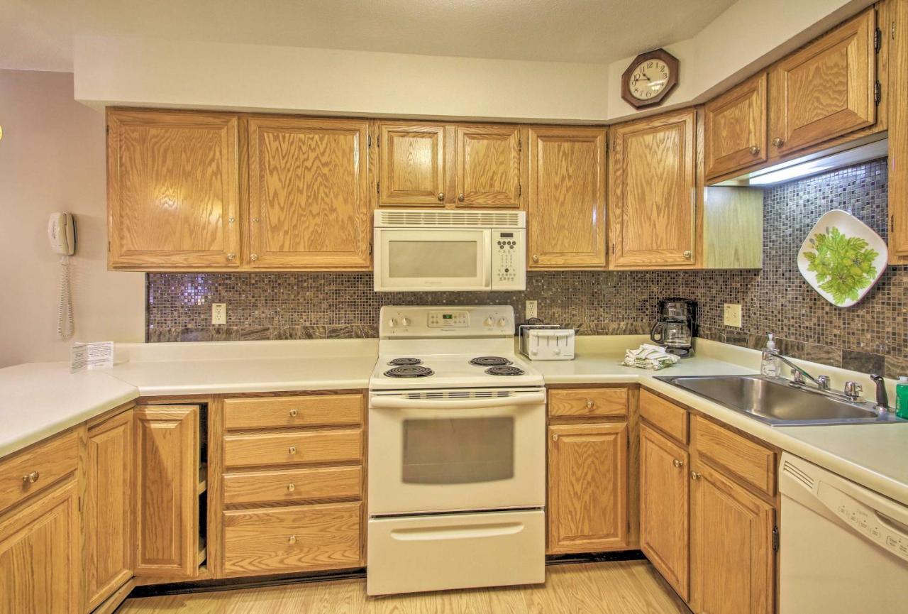 Lincoln Resort Condo With Pool Access - Near Hiking! Экстерьер фото